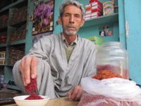 A saffron trader in Srinagar. - Athar Parvaiz/IPS.