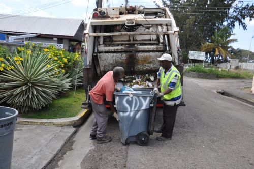 Caribbean: Turning Landfills into Energy thumbnail
