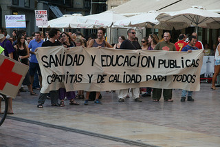 Demonstrators in southern Spanish city of Málaga protesting cuts in health and education. - Inés Benítez/IPS