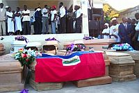 Funeral for victims of MINUSTAH assault in the Bois Neuf district of Cit�-Soleil, January 2007.
 / Credit:Wadner Pierre