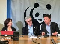 Sam Smith, Jim Leape e Stuart Orr al lancio del Living Planet Report 2012 a Ginevra Isolda Agazzi/IPS