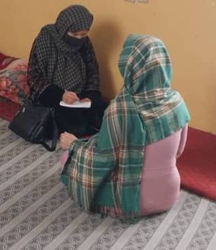 Talibanin valtaannousu elokuussa 2021 muutti miljoonien afganistanilaisten elämän. Entisille turvallisuusviranomaisille, kuten Susanille, vallanvaihdos merkitsi vainon ja pelon alkua. Kuva: Learning Together/IPS
