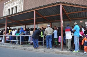 Zimbabweans applying for South African work permits in Johannesburg in 2010. Credit: Raymond June/flickr