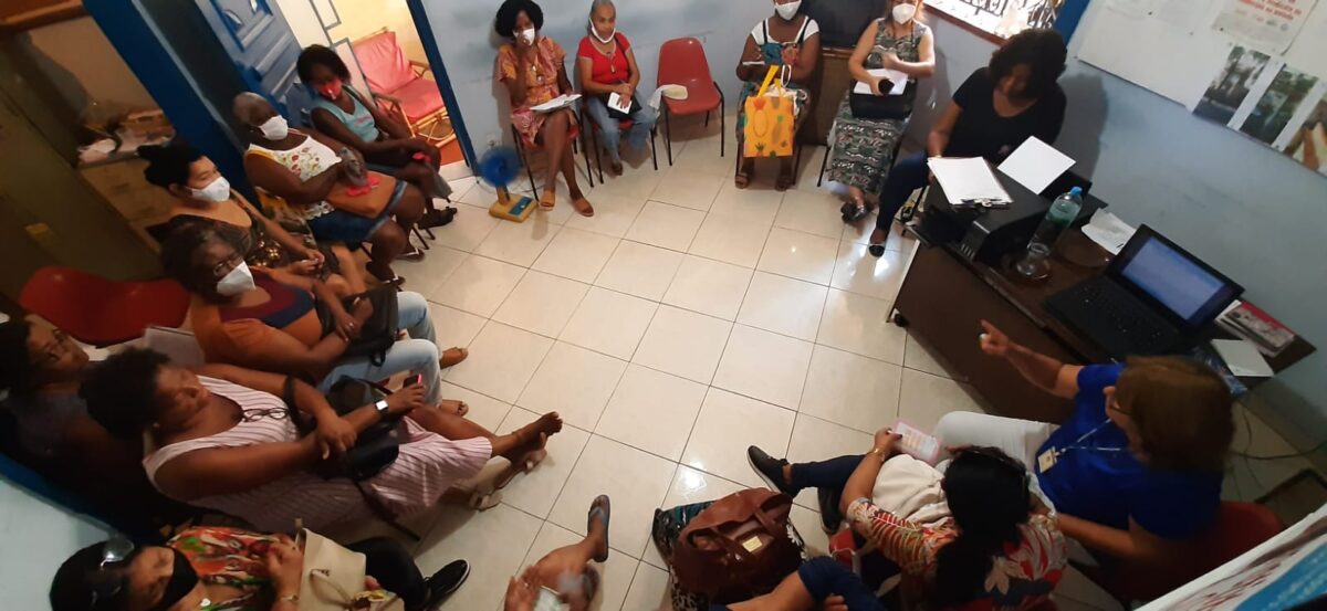 The Domestic Workers' Union of Rio de Janeiro organizes talks with specialists and debates on labor rights issues with interested women. On this occasion, they were given orientation on the specific regulations for domestic work. CREDIT: Courtesy of STDRJ